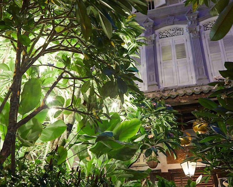 Marco Pierre White’s New Restaurant The English House Looks Like A Mini Raffles Hotel