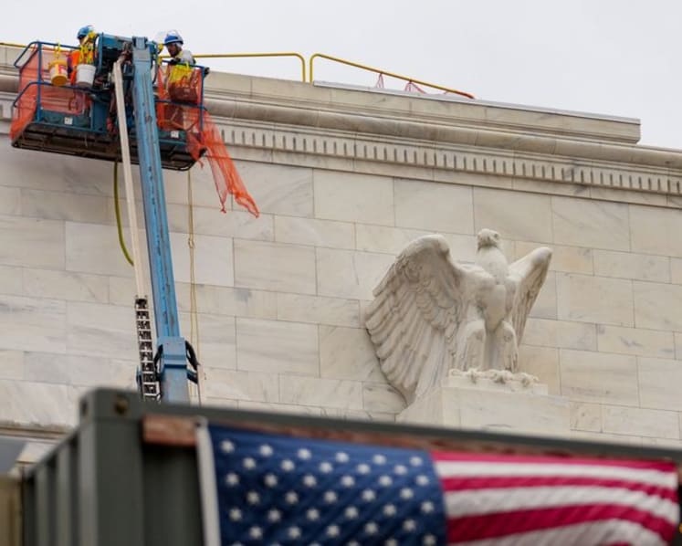 Nomura, StanChart join top brokerages in forecasting Fed rate cut this week