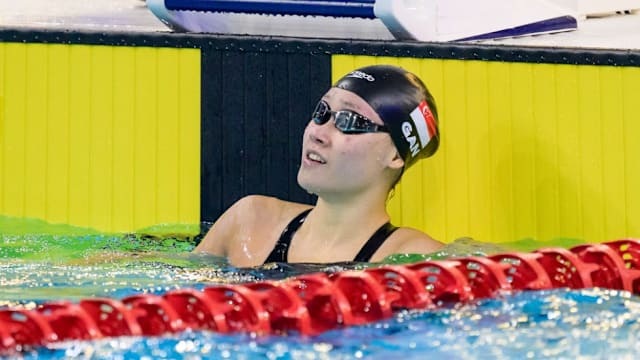 颜欣慧200米自由泳摘金牌 实现三连冠佳绩