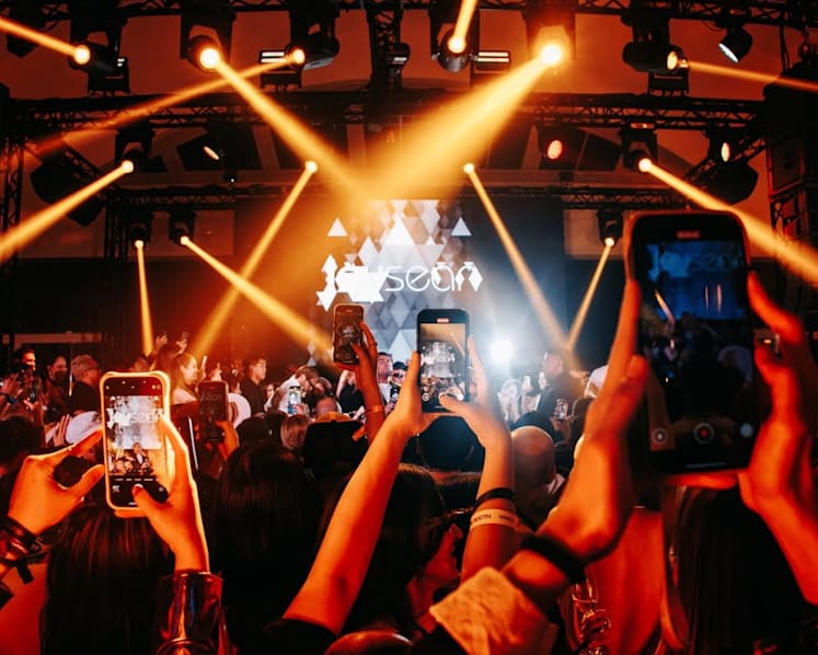 Singapore gears up for F1 Singapore Grand Prix 2026 with after-parties and race weekend brunches