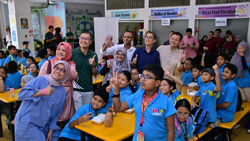 OLEH-OLEH TEMASEK: MENDAKI, Tuisyen Bukan Hanya Untuk Pelajar Sekolah