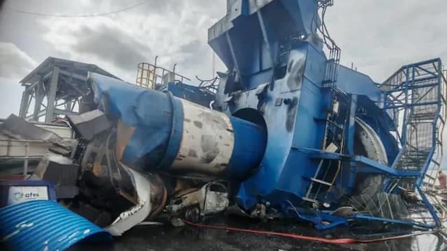 柔佛发电厂起重机倒塌酿两死 马国副首相下令彻查