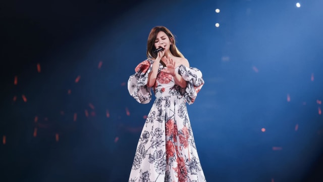 演唱《燕尾蝶》狂走音　梁静茹登微博热搜
