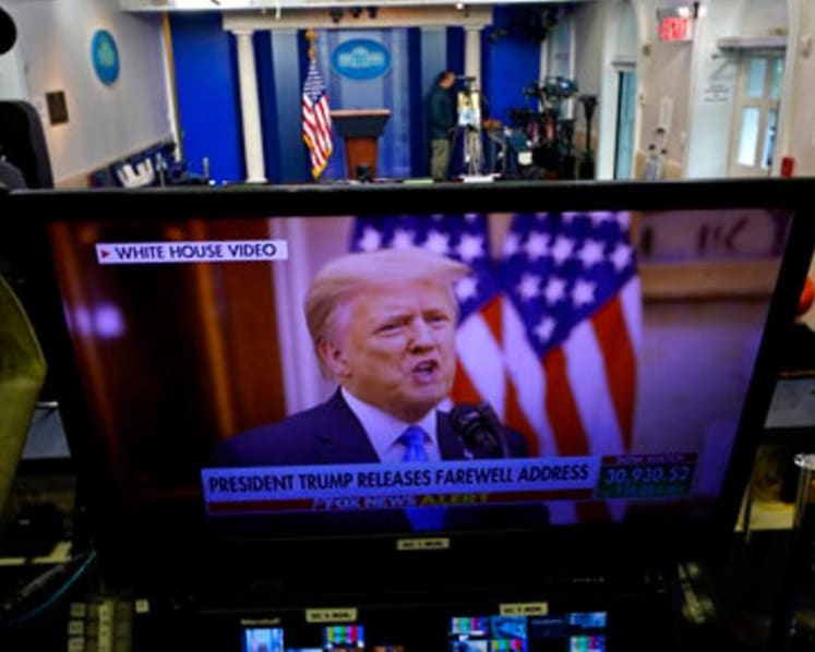 In farewell address, Trump urges prayers for next administration without mentioning Biden
