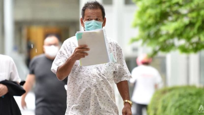 Pemandu Bentley didakwa lakukan tindakan melulu menyebabkan kecederaan di Sekolah Red Swastika Pemandu Bentley didakwa lakukan tindakan melulu menyebabkan kecederaan di Sekolah Red Swastika