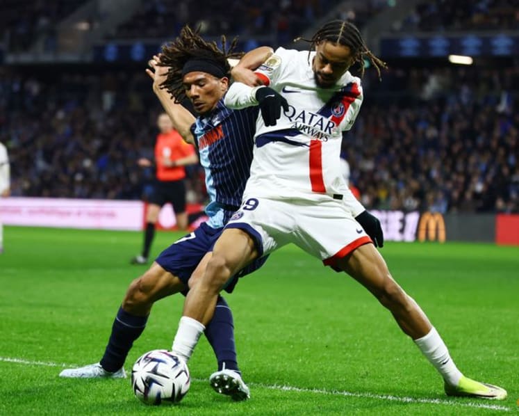 PSG extend lead atop League 1 with 1-0 win at Le Havre
