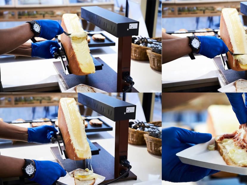 How To Shop & Eat Without Talking To Humans At Honestbee’s High-Tech Grocery & Dining Concept Habitat