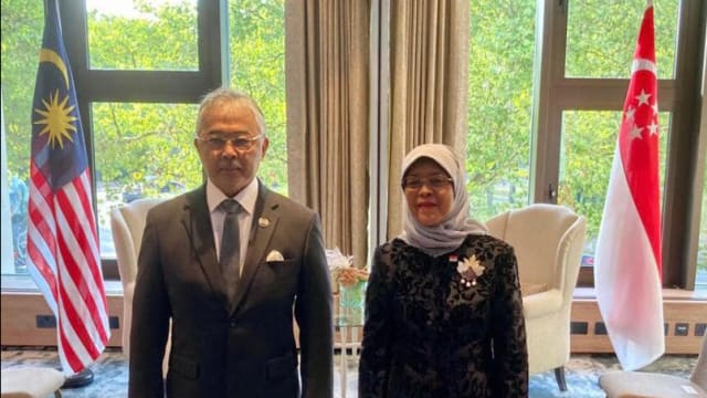 哈莉玛总统同马国元首在伦敦会面 期待马国元首下月到访