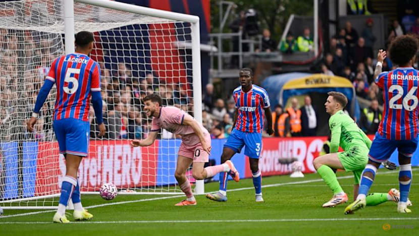 Mateta caps dream week with Crystal Palace hat-trick