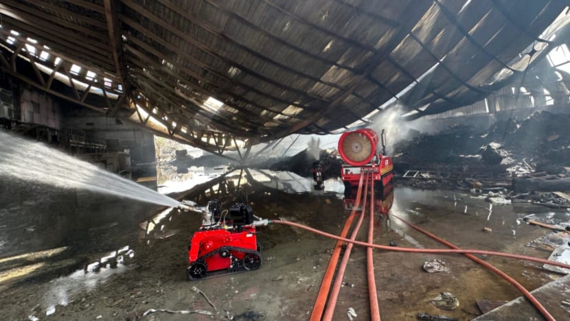 Kebakaran gudang di Kranji berjaya dipadam selepas 4 hari