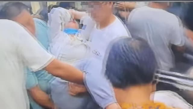 中国高中生跑步晕倒 需靠机械维持生命