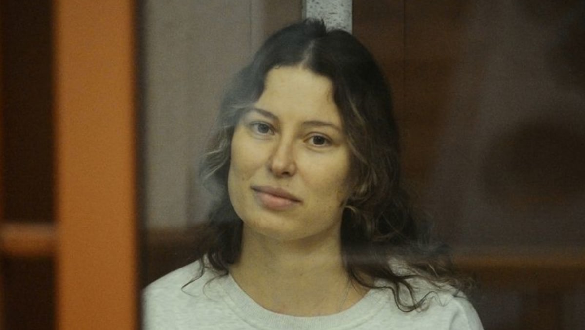 Dual national prisoners head home in US-Russia swap