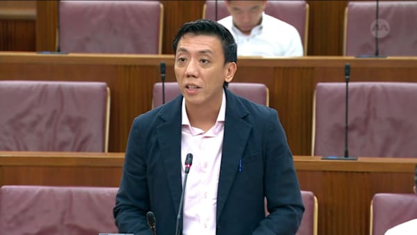 Jeffrey Siow on free morning off-peak rail rides scheme 