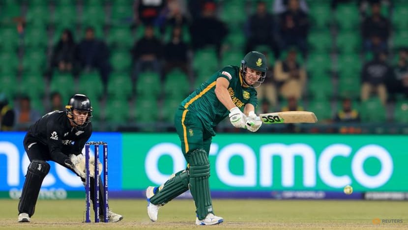 New Zealand down S Africa to set up Champions Trophy final v India