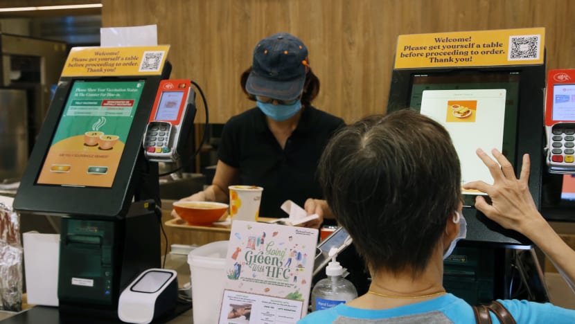  #trending: Don’t ‘treat us like we owe you a living’  — F&B workers ask patrons for empathy 