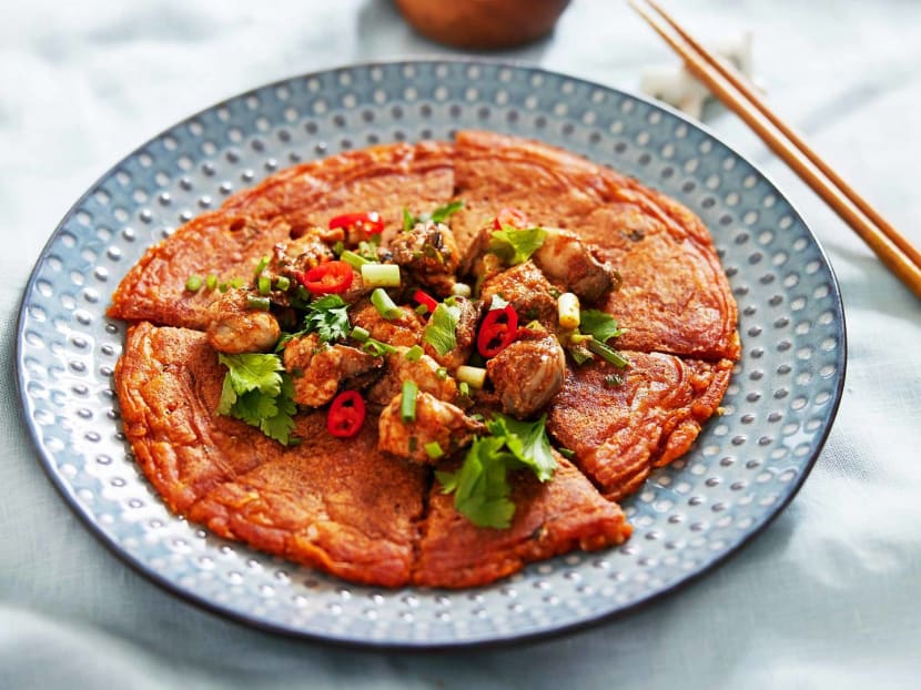 Yummy oyster omelette + kimchi pancake. Sort of.