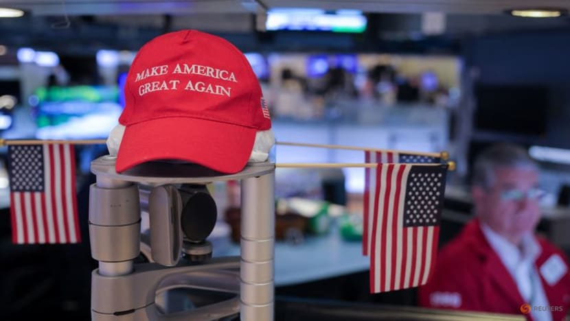 Trump says Fed's Powell must lower interest rate Trump says Fed's Powell must lower interest rate