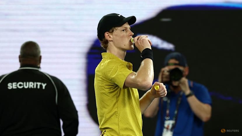 Survivor Sinner battles cramp, heat to reach fourth round