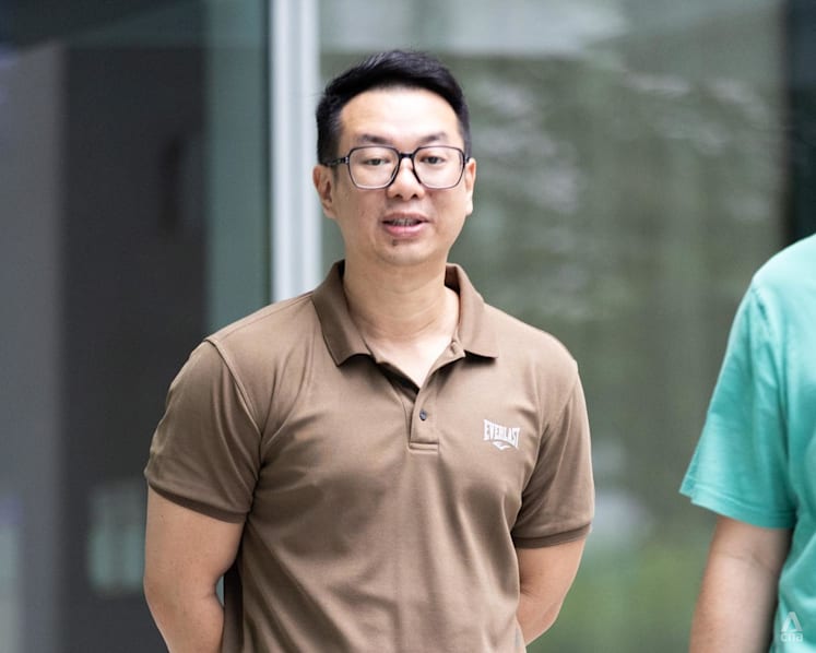 Jail for man who punched taxi driver for overtaking him