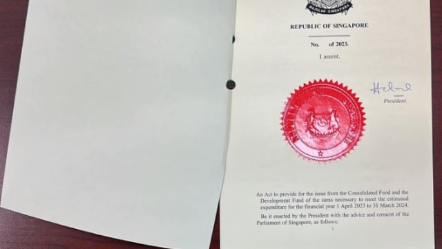 哈莉玛总统批准2023年拨款法案 本财政年财案生效