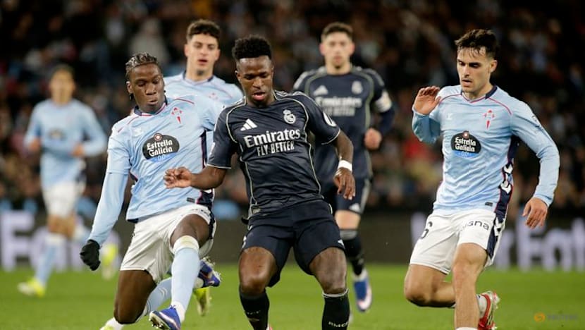 Valverde strikes late as Real Madrid snatch 2-1 win at Celta