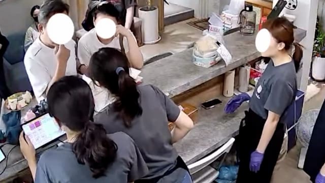 顾客辱骂员工摔菜单 新竹老板娘追出店外讨道歉