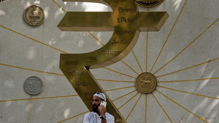 Rupee plunges to all-time low on steep US tariffs, logs 4th month of loss