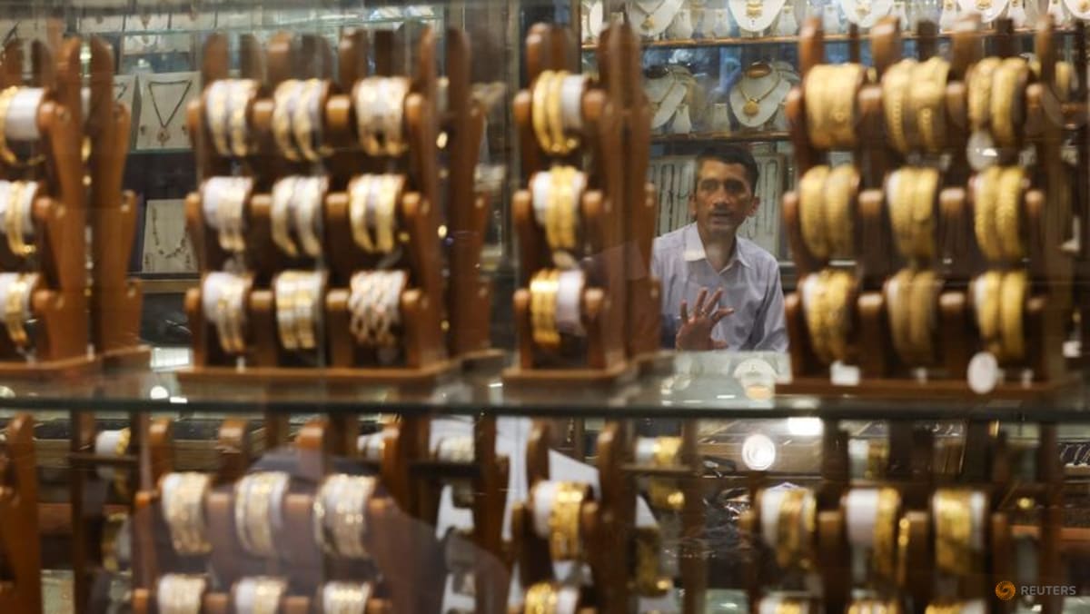 Morgan Stanley flags slower beneficial properties for gold in 2026, sees ,800/oz by fourth quarter