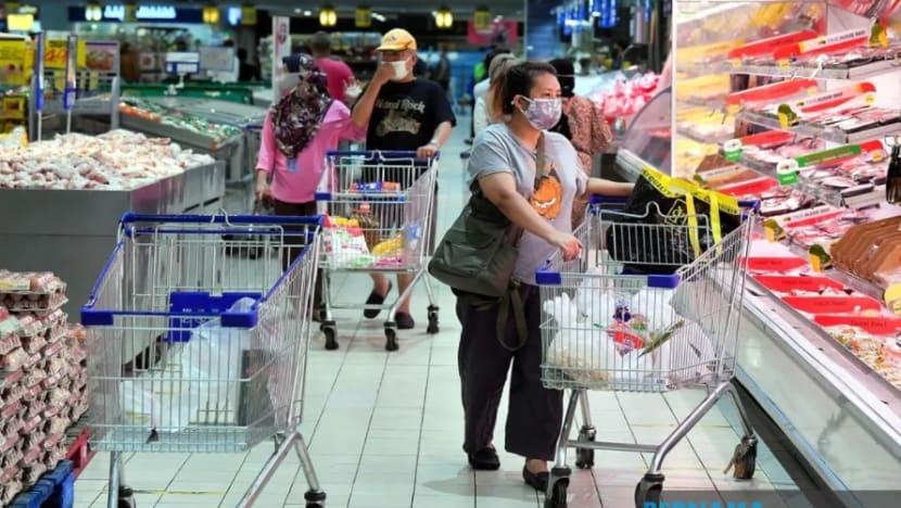 Kerajaan Johor beri peringatan jangan naikkan harga barangan Kerajaan Johor beri peringatan jangan naikkan harga barangan