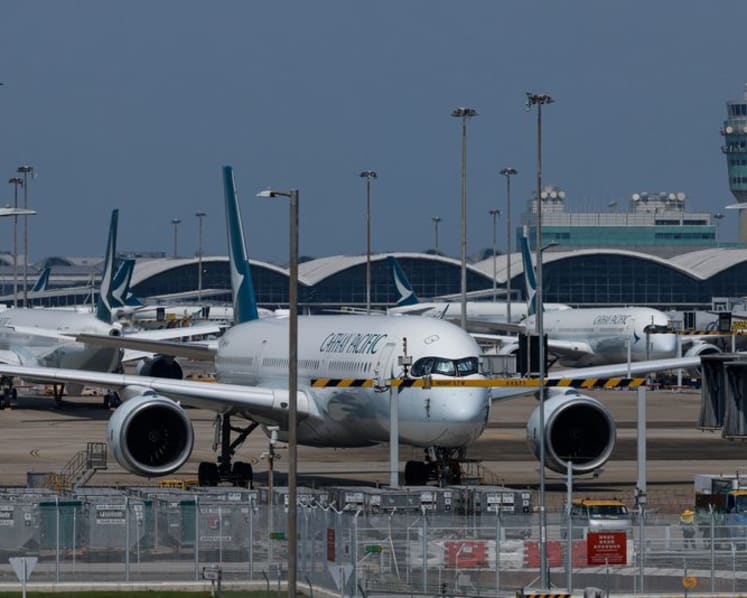 Hong Kong airport to shut for 36 hours due to Typhoon Ragasa; 12 SIA flights cancelled