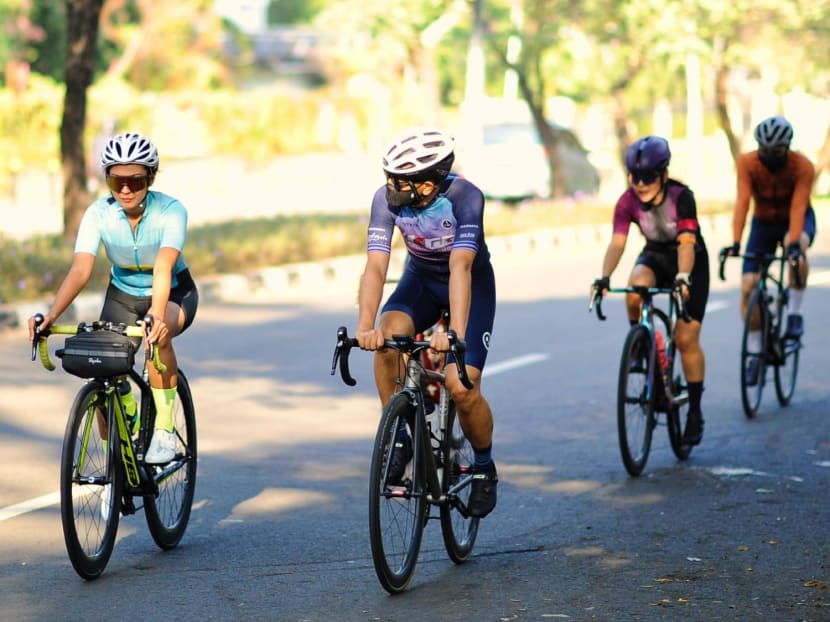 Cycling groups can be found on social networking platforms such as Facebook, Instagram or Telegram, and organisers pre-plan routes and schedules for cyclists to sign up. Cycling groups can be found on social networking platforms such as Facebook, Instagram or Telegram, and organisers pre-plan routes and schedules for cyclists to sign up.