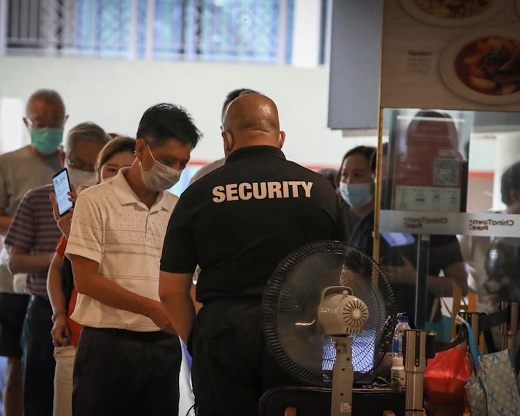 3,445 new Covid-19 cases in Singapore; 8 more deaths bring tally to 215