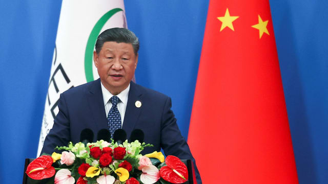 习近平签约深化同中亚国家合作 承诺提供15亿元人民币援助