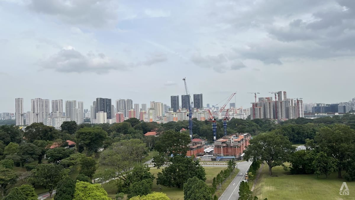 Doctors see surge in respiratory cases as haze persists over parts of Singapore