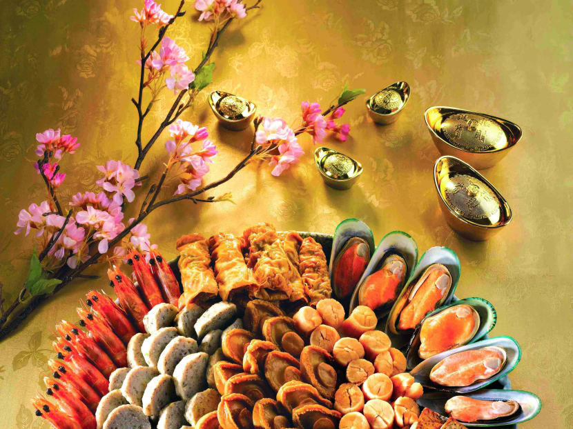 CNY takeaway reunion dinner menus