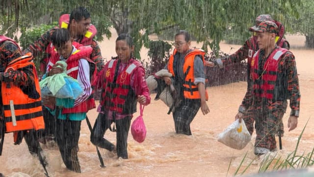 柔佛豪雨成灾 天气转晴但灾民人数不减反增