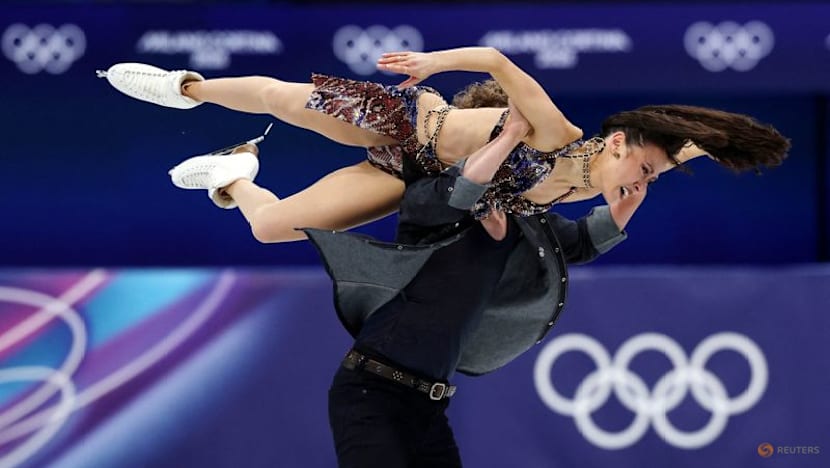 Figure skating-US lead team event after strong skates by Chock & Bates and Liu