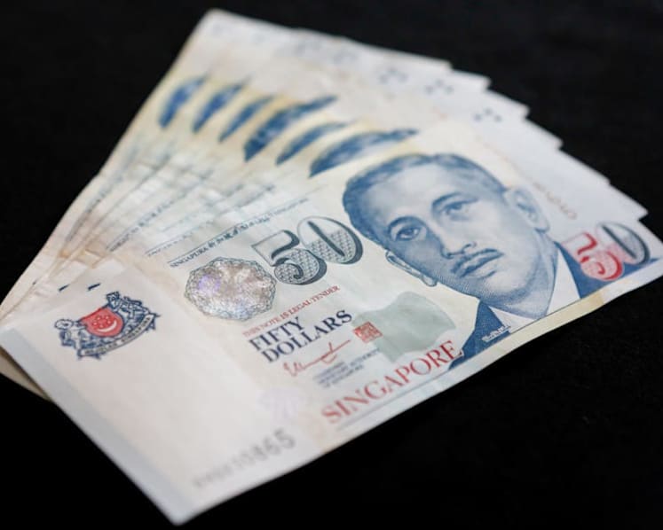 Jail for man who scammed S$190,000 from investors, took S$260,000 from remittance agent to pay them back