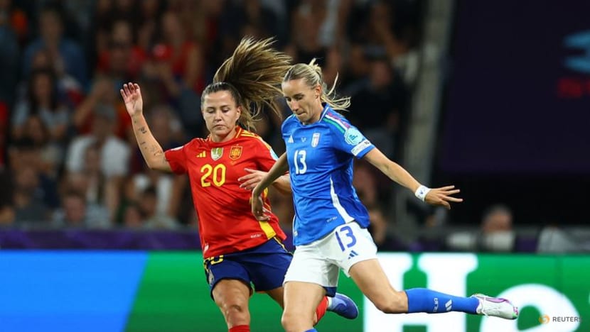 Italy banish old ghosts to make Women's Euro quarter-finals