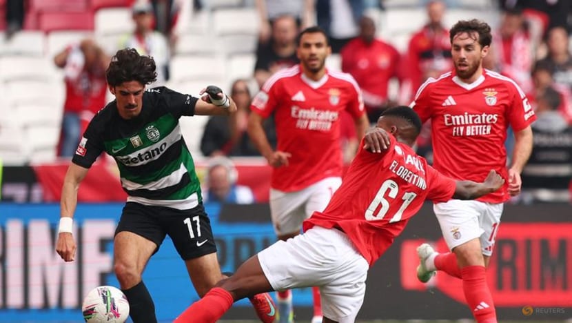 Sporting made to wait for title after Benfica earn derby draw Sporting made to wait for title after Benfica earn derby draw
