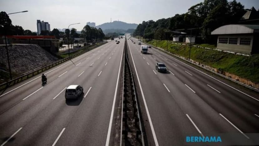 Pengeluaran karbon dioksida dunia berkurangan 7% pada 2020