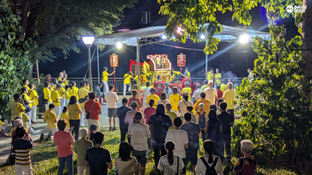 九皇爷诞庙宇活动恢复疫情前规模 派发干粮礼包给乐龄人士