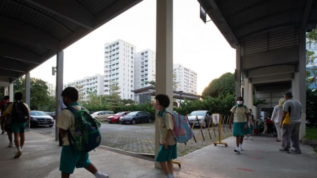 教育部：中小学明年将在1月3日开学