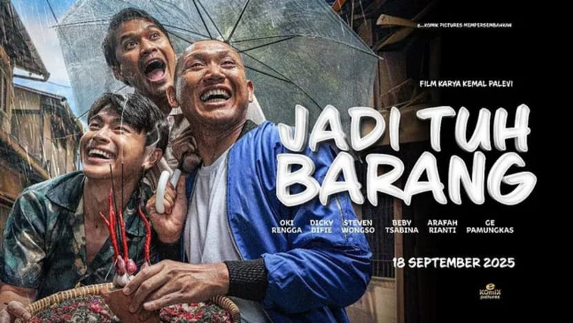 Sinopsis film Jadi Tuh Barang: Kisah kocak tiga sahabat cari cuan jadi pawang hujan