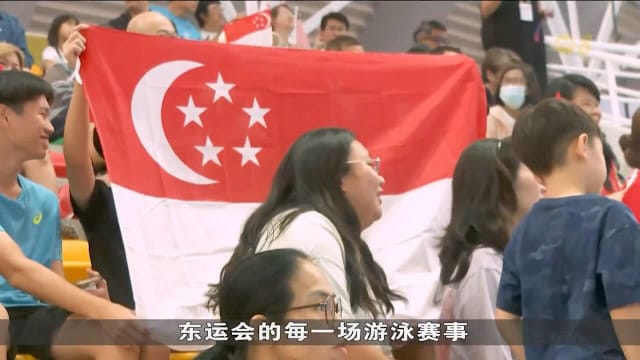 国人远赴泰国为我国选手打气 呐喊声为赛场注入动力