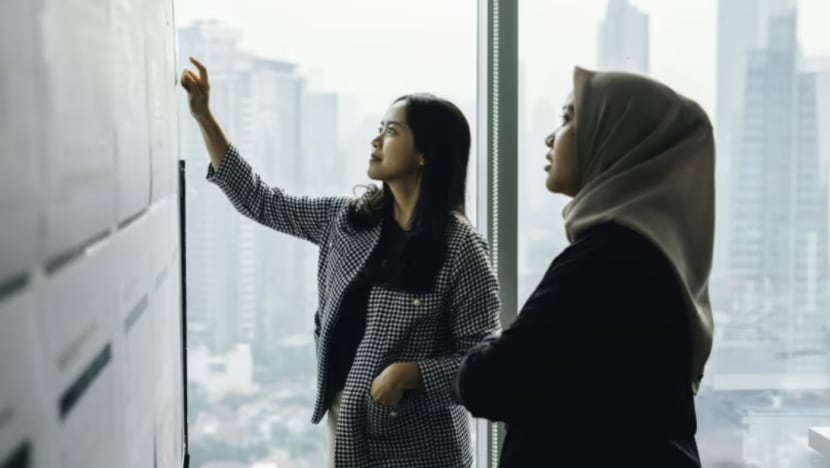 Kementerian Indonesia lancarkan sistem kerja 4 hari seminggu bagi tingkatkan produktiviti, kesihatan mental pekerja
