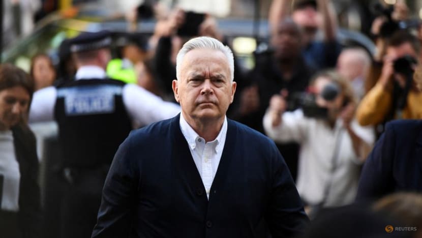 Ex-BBC news presenter Huw Edwards given suspended sentence for indecent child images Ex-BBC news presenter Huw Edwards given suspended sentence for indecent child images