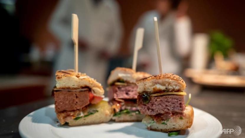 Commentary: Want more people to eat less meat? Put more plant-based choices on menus