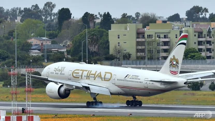 KILASAN: Etihad Airways, Emirates akan sambung semula penerbangan terhad UAE-SG sedang konflik Timur Tengah berterusan; Projek BTO 60 tingkat dilancar di Pearl's Hill, pertama dalam lebih 40 tahun; Anak Ayatollah Ali Khamenei calon utama ganti bapanya