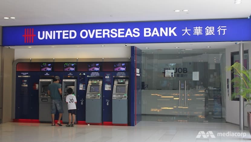 Laba suku ketiga UOB menjunam 40%